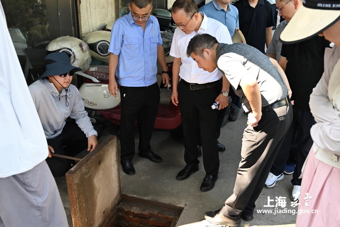 区水务局调研安亭镇水务工作